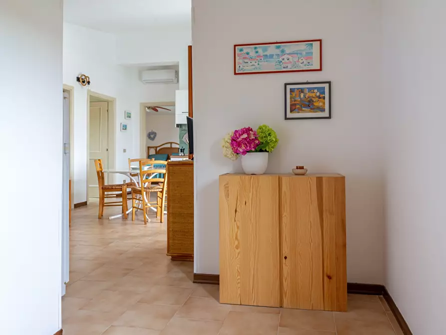 Immagine 2 di Appartamento in affitto  a Pulsano