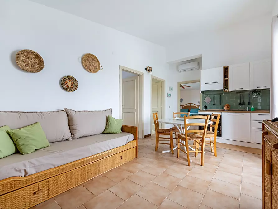 Immagine 10 di Appartamento in affitto  a Pulsano