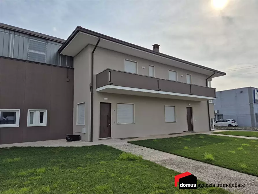 Immagine 1 di Appartamento in affitto  a Villaverla