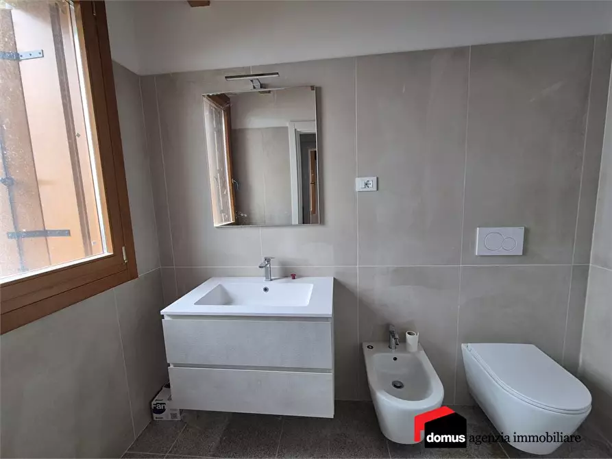 Immagine 10 di Appartamento in affitto  a Tonezza Del Cimone