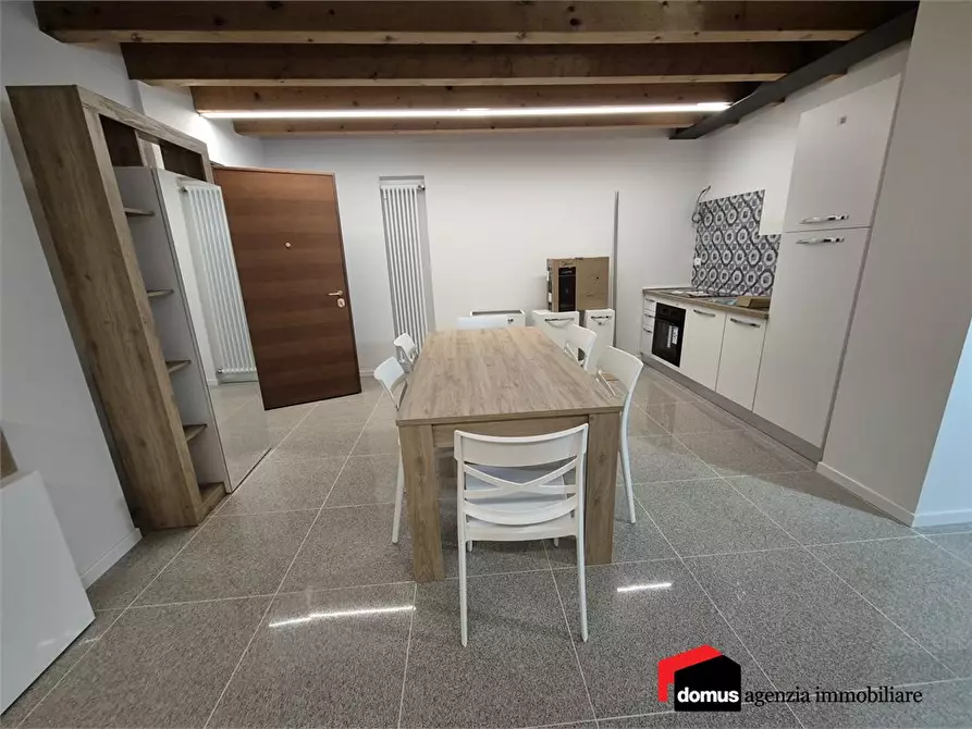 Immagine 6 di Appartamento in affitto  a Tonezza Del Cimone