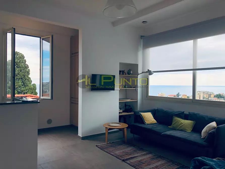 Immagine 10 di Attico in affitto  a San Remo