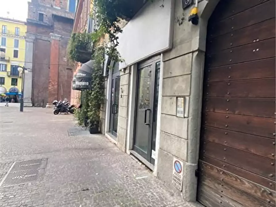 Immagine 6 di Negozio in affitto  3 a Milano