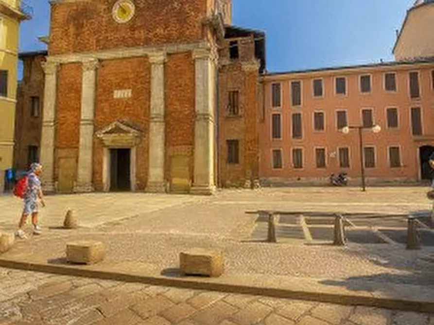 Immagine 4 di Negozio in affitto  3 a Milano