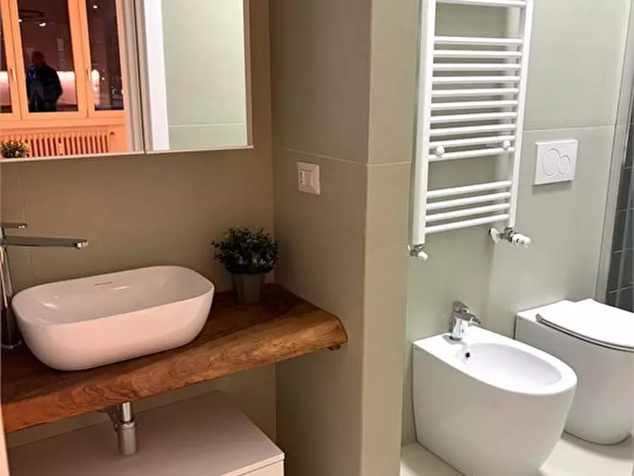 Immagine 10 di Appartamento in affitto  7 a Milano