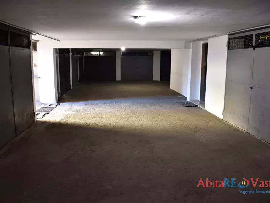 Immagine 8 di Garage in affitto  15 a Vasto