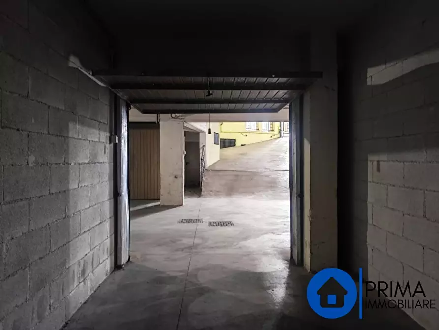 Immagine 2 di Garage in affitto  a Terni