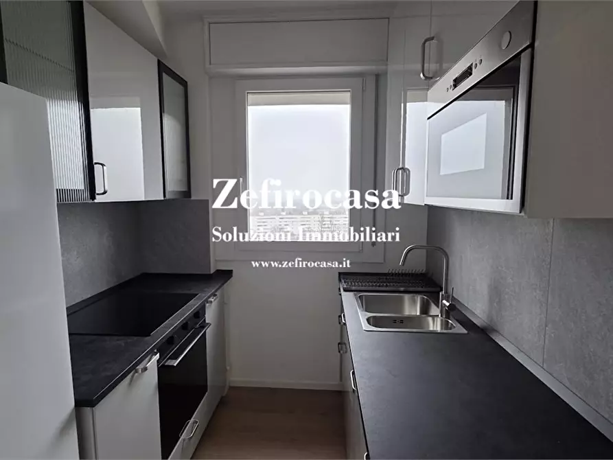 Immagine 3 di Appartamento in affitto  a Bologna