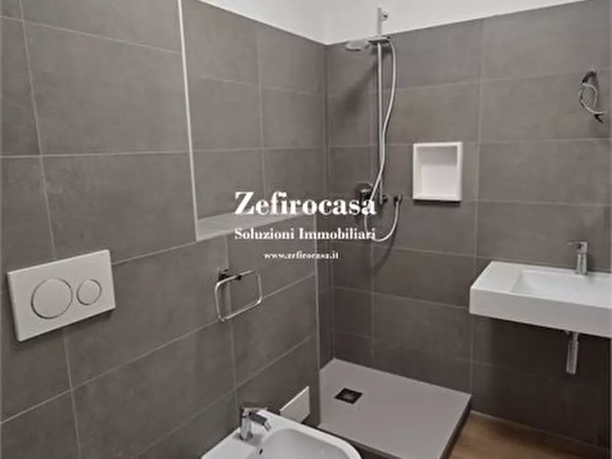 Immagine 8 di Appartamento in affitto  a Bologna