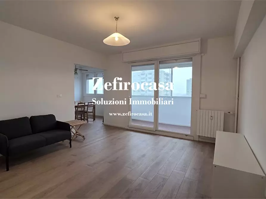 Immagine 2 di Appartamento in affitto  a Bologna