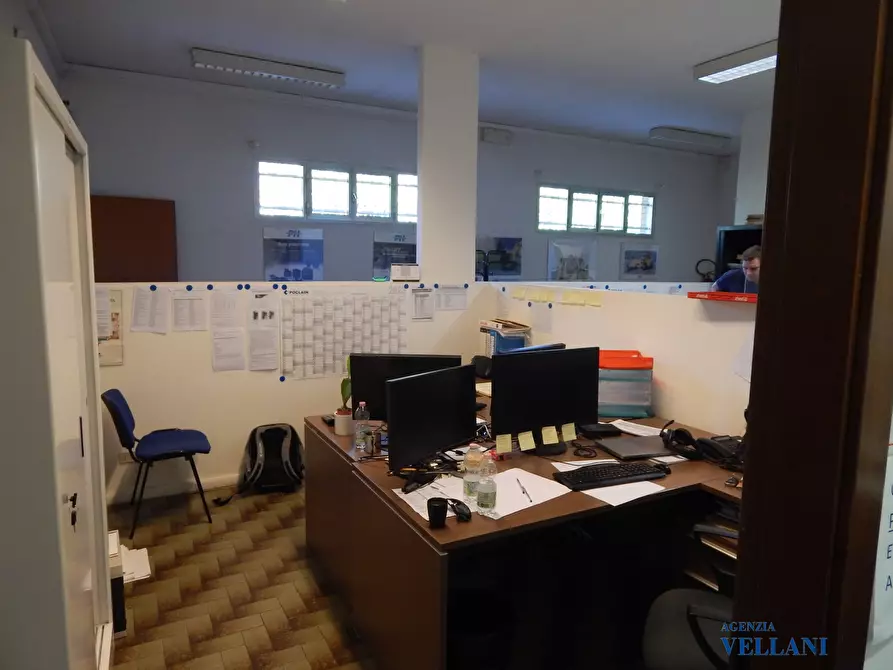 Immagine 7 di Capannone industriale in affitto  a Carpi