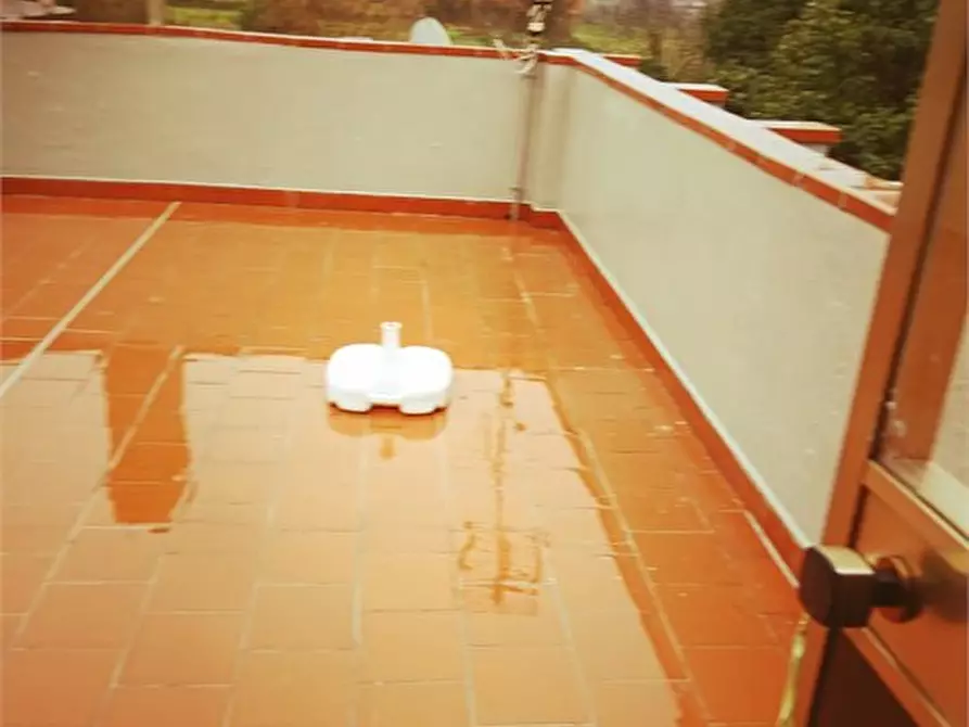 Immagine 7 di Casa semindipendente in affitto  a Castelnuovo Magra