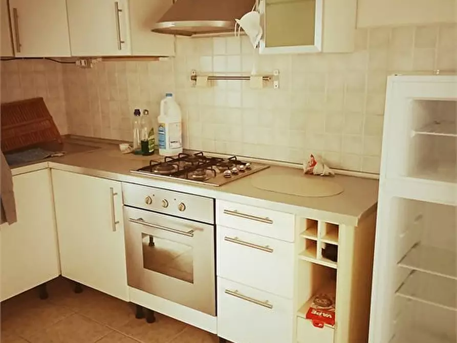 Immagine 8 di Casa semindipendente in affitto  a Castelnuovo Magra