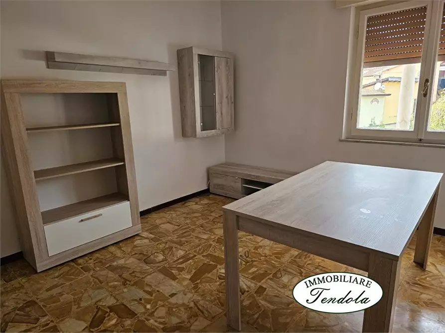 Immagine 7 di Casa semindipendente in affitto  a Carrara