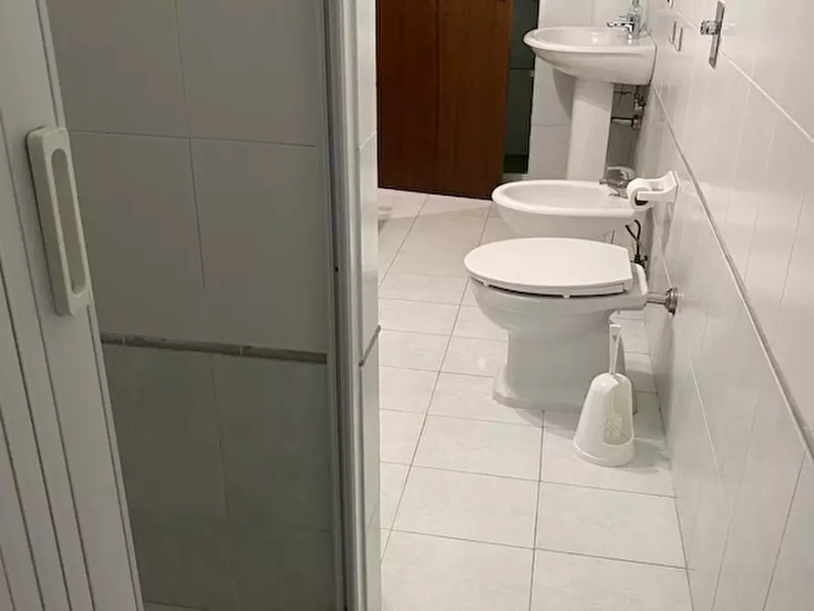 Immagine 7 di Casa indipendente in affitto  a Ragusa