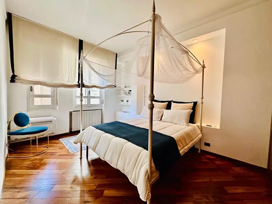 Immagine 8 di Villa in affitto  16A a Milano