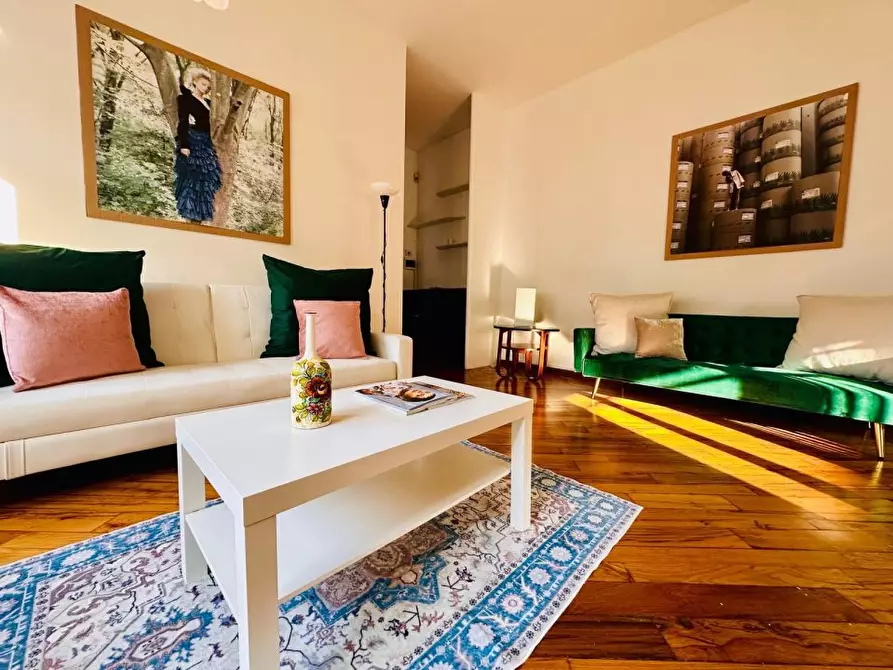 Immagine 4 di Villa in affitto  16A a Milano