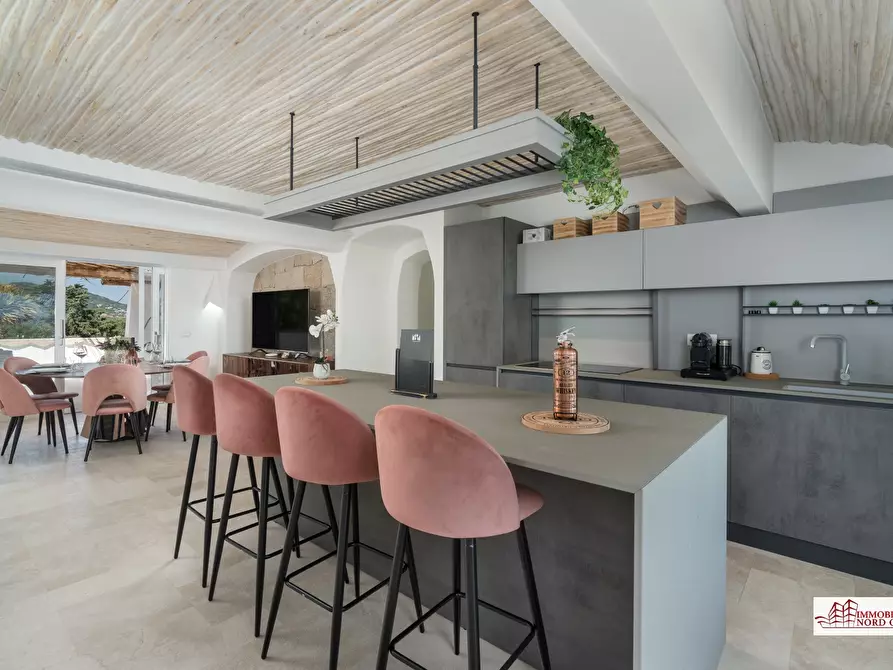 Immagine 6 di Villa in affitto  35 a San Teodoro