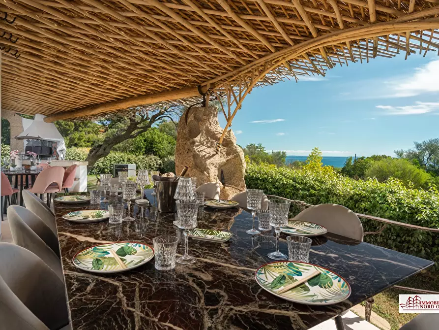 Immagine 2 di Villa in affitto  35 a San Teodoro