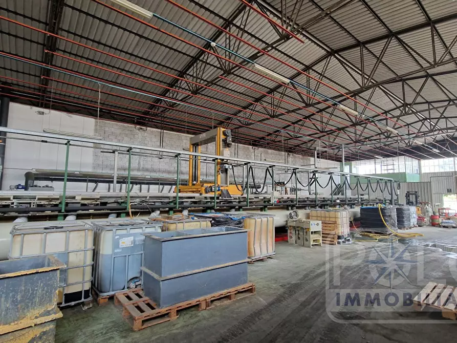 Immagine 4 di Capannone industriale in affitto  a Sommacampagna