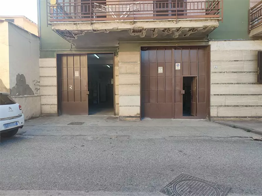 Immagine 6 di Magazzino in affitto  10 a Afragola