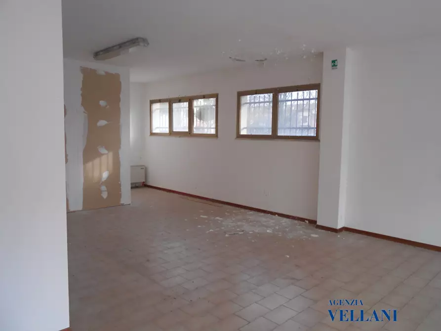 Immagine 4 di Attività artigianale in affitto  a Carpi