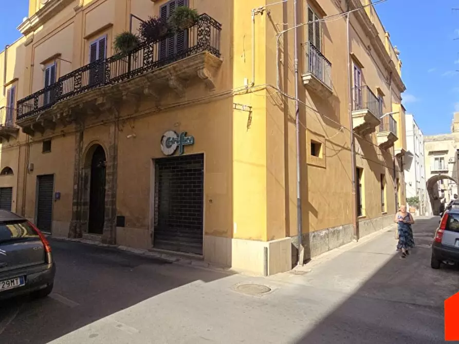 Immagine 6 di Negozio in affitto  a Alcamo