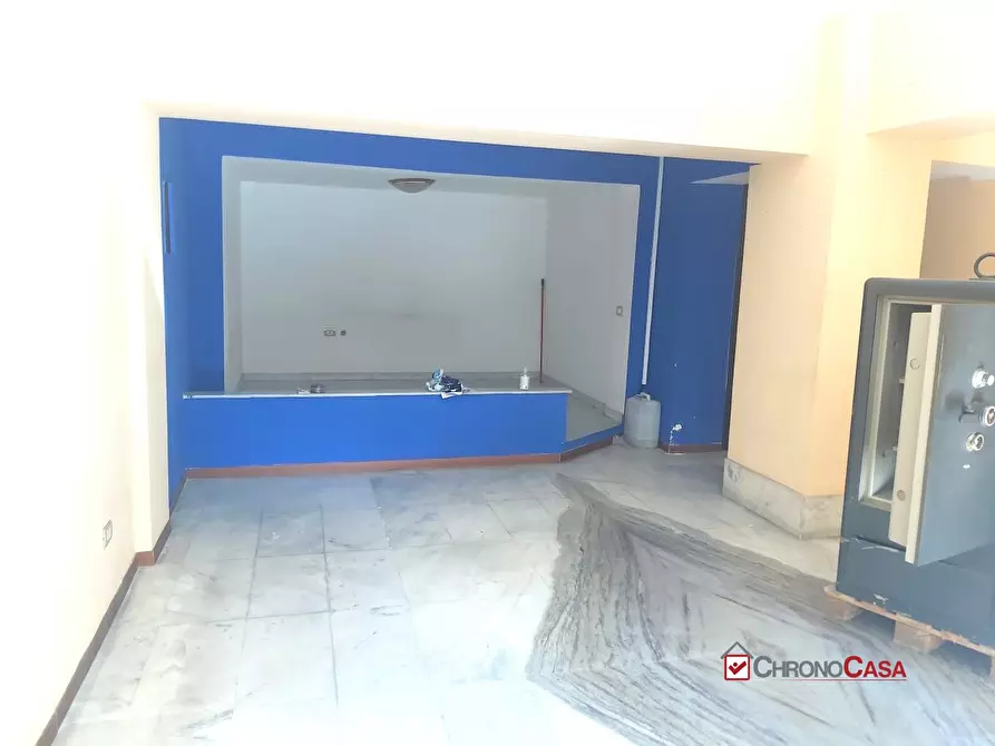 Immagine 3 di Negozio in affitto  a Messina