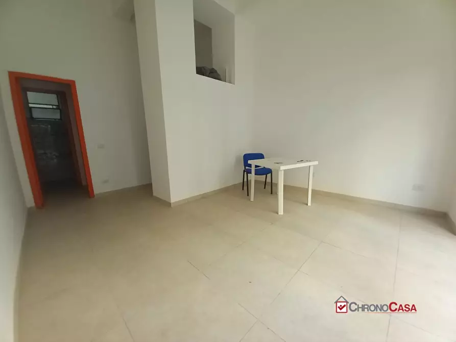 Immagine 3 di Negozio in affitto  10 a Messina