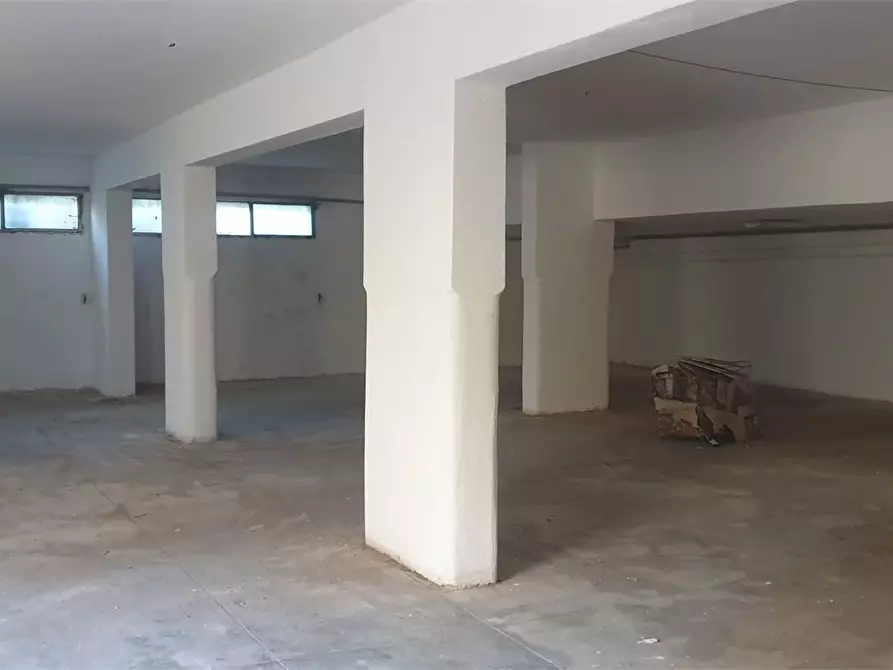 Immagine 5 di Magazzino in affitto  a Palermo