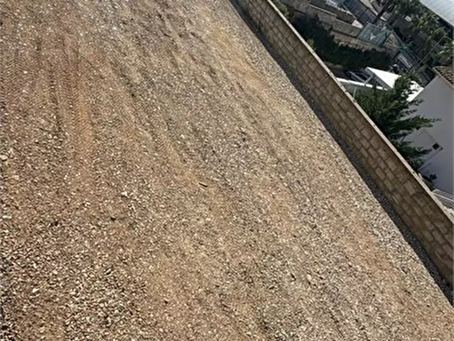 Immagine 3 di Magazzino in affitto  a Alcamo