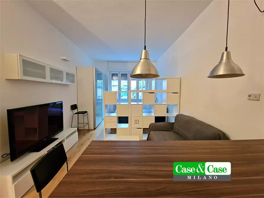 Immagine 3 di Appartamento in affitto  9 a Milano