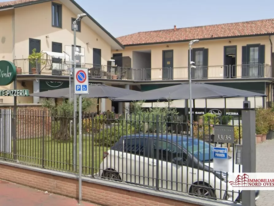 Immagine 1 di Negozio in affitto  33 a Settimo Milanese
