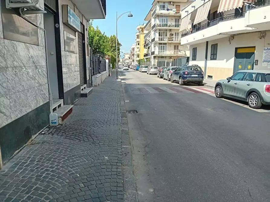 Immagine 4 di Negozio in affitto  a Casalnuovo Di Napoli