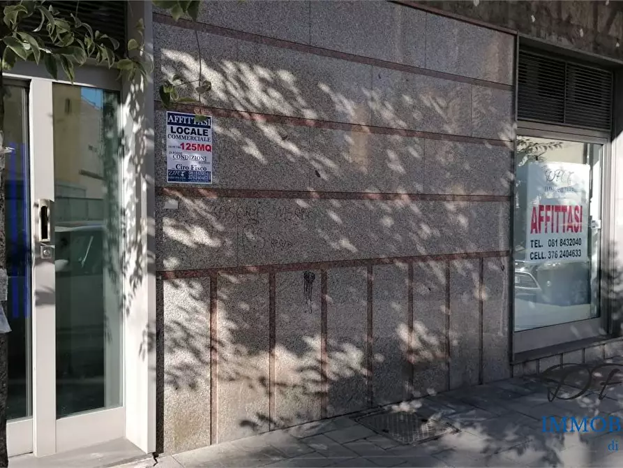 Immagine 3 di Negozio in affitto  a Afragola