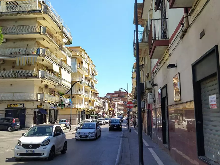 Immagine 1 di Negozio in affitto  140 a Casalnuovo Di Napoli