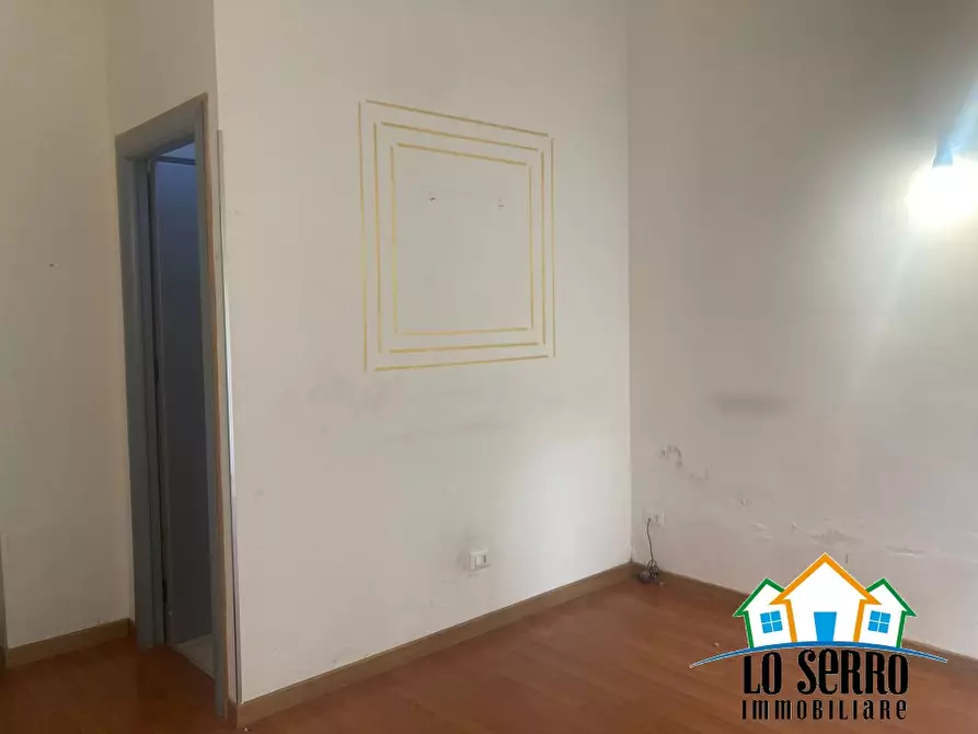 Immagine 4 di Negozio in affitto  a Alcamo