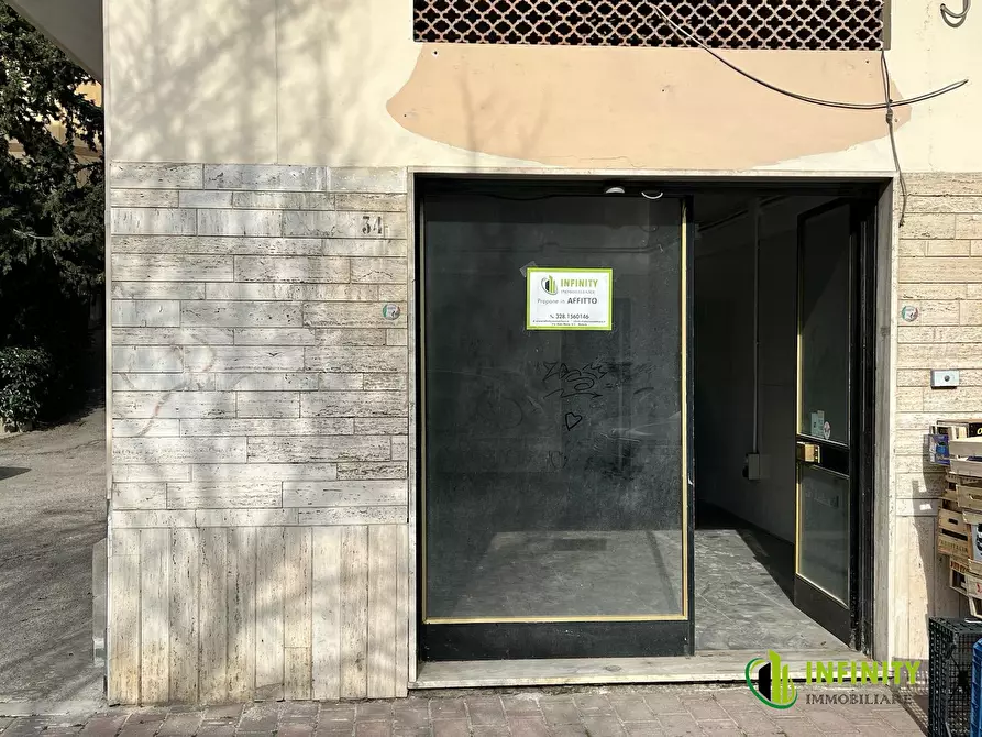 Immagine 4 di Licenza in affitto  34 a Matera