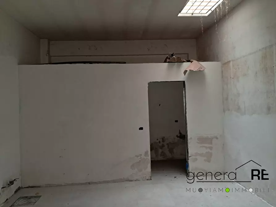 Immagine 4 di Negozio in affitto  a Pescara