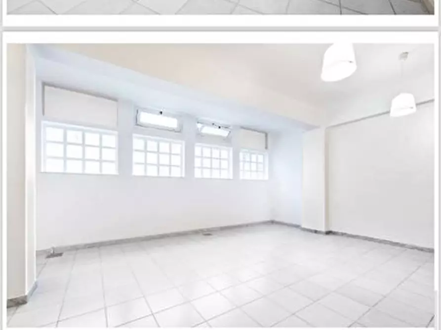 Immagine 4 di Negozio in affitto  a Massa