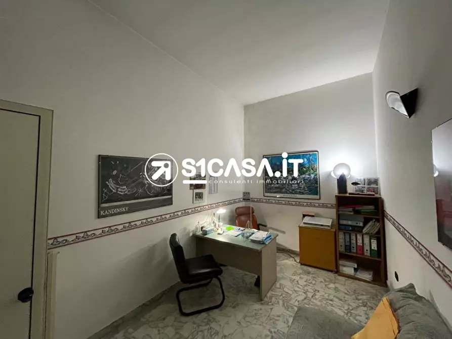 Immagine 4 di Negozio in affitto  a Galatone