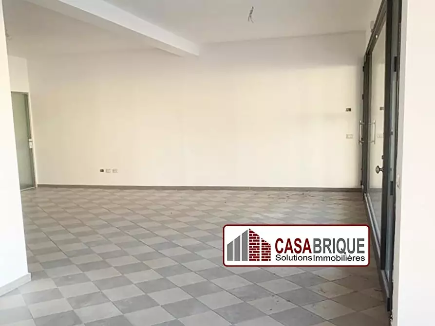 Immagine 6 di Negozio in affitto  10 a Bagheria