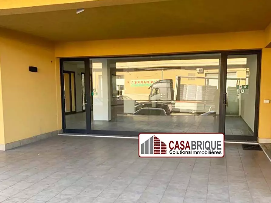 Immagine 4 di Negozio in affitto  10 a Bagheria