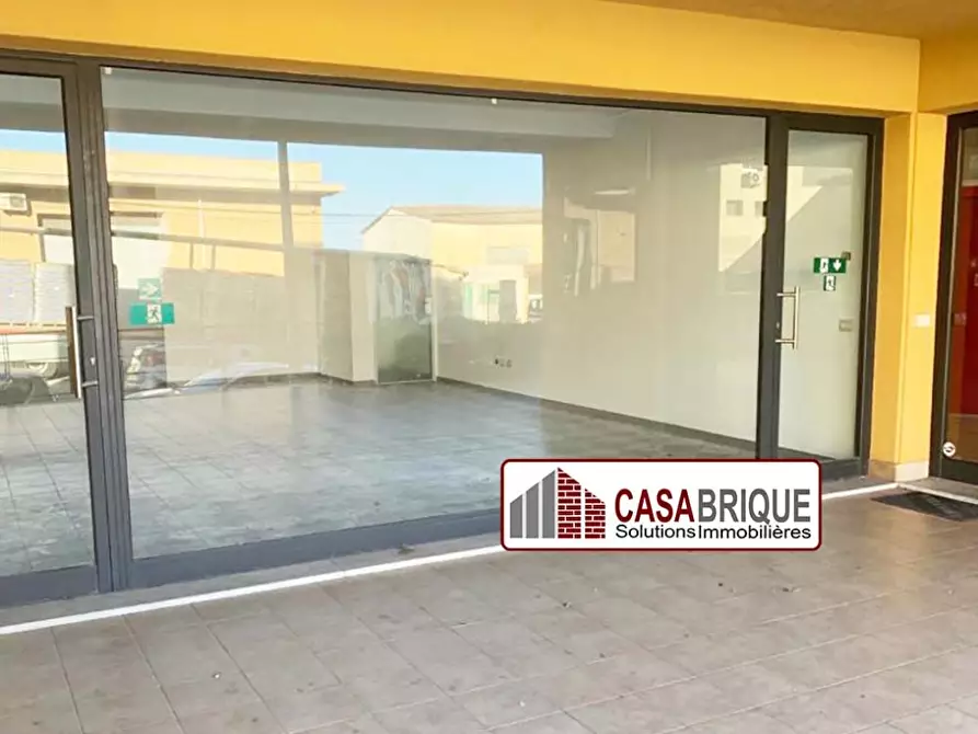 Immagine 3 di Negozio in affitto  10 a Bagheria