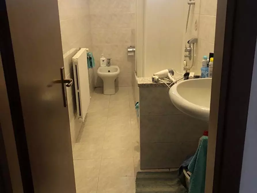 Immagine 9 di Appartamento in affitto  37 a Milano