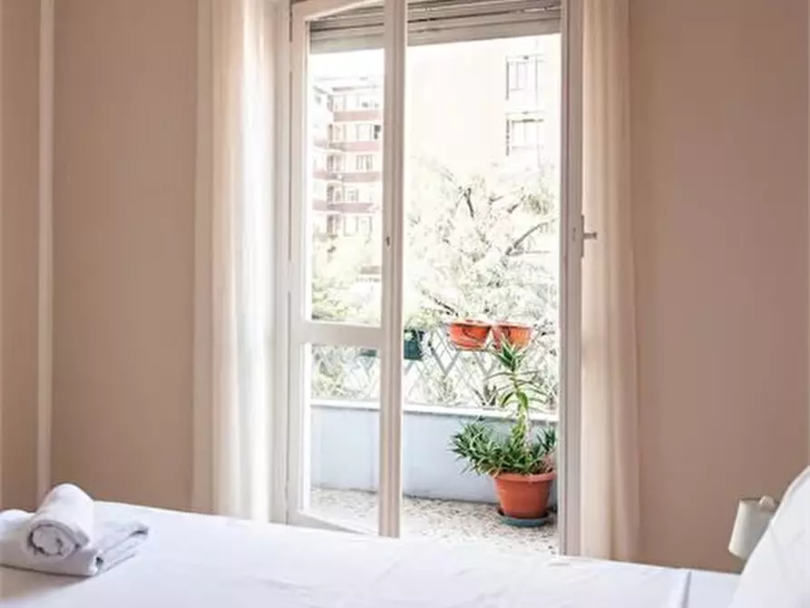 Immagine 5 di Appartamento in affitto  14 a Milano