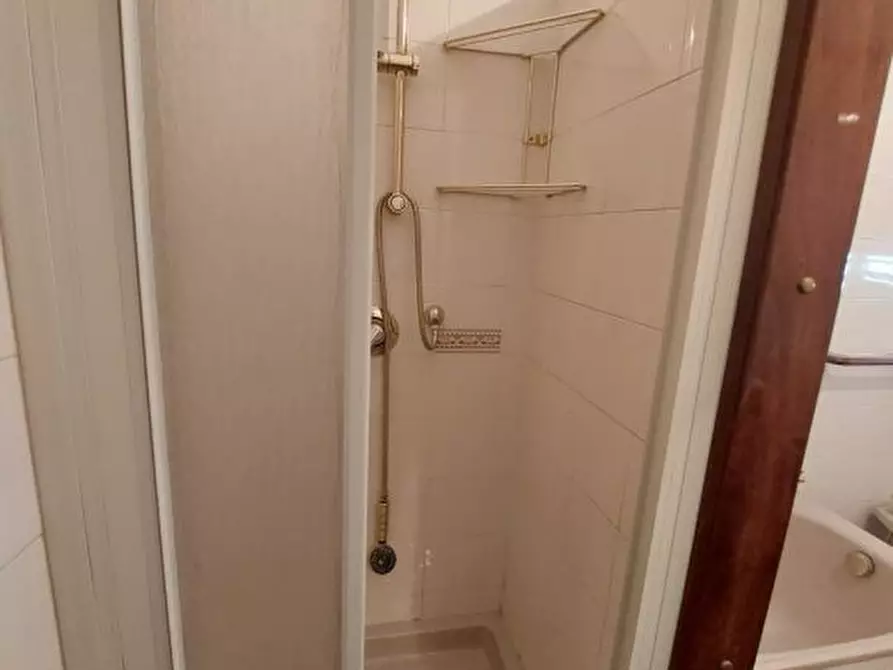 Immagine 6 di Appartamento in affitto  a Pisa