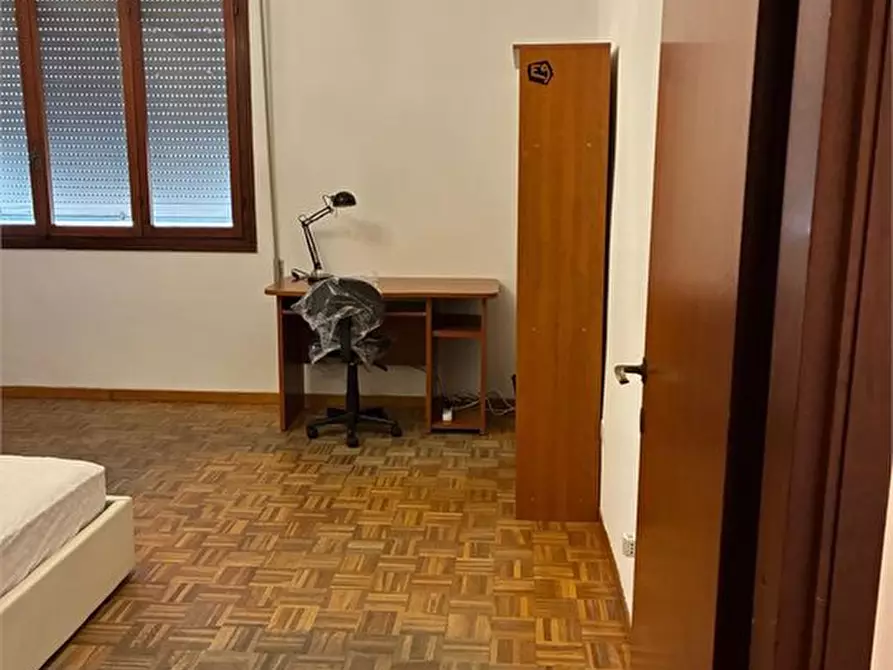 Immagine 3 di Appartamento in affitto  a Pisa