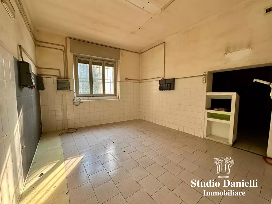 Immagine 8 di Ufficio in affitto  110 a Seregno