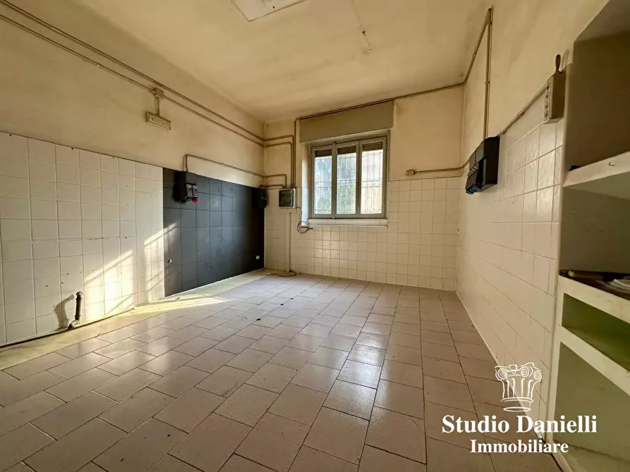 Immagine 6 di Ufficio in affitto  110 a Seregno